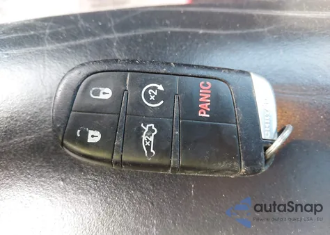 2013 Chrysler 300 Motown из США, поврежденный, VIN 2C3CCARG1DH543342